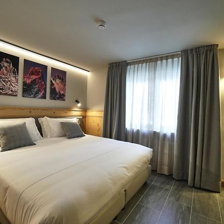 Hotel Perruquet Бройл-Червиня Екстериор снимка